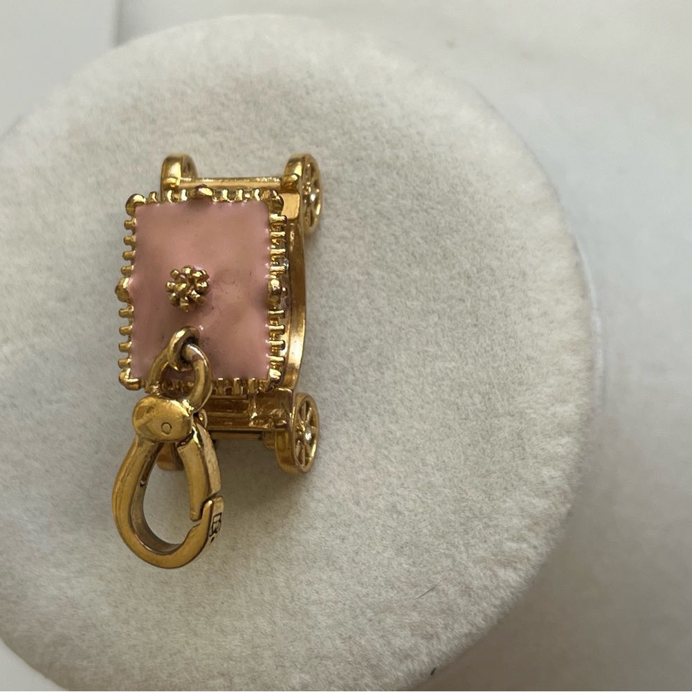 Juicy Couture pink carriage charm - Picture 4 of 4